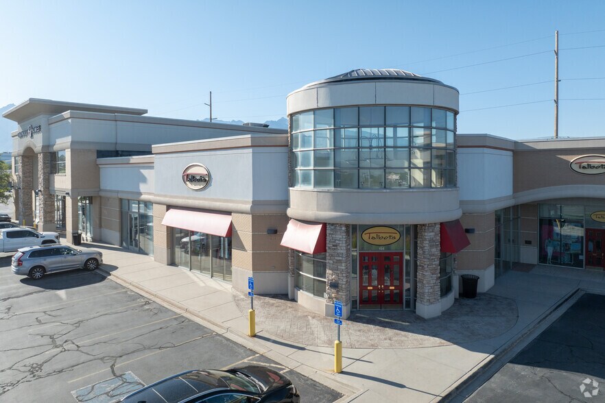 More Photos Of 156-206 E Winchester St, Murray Freestanding For Lease