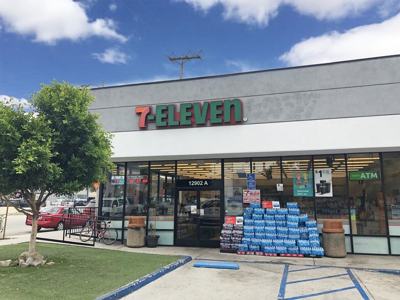 More Photos Of 12900-12902 Foothill Blvd, Sylmar Storefront For Lease