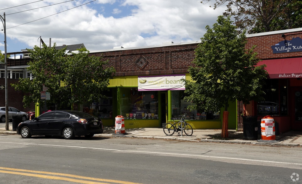 More Photos Of 361 Huron Ave, Cambridge Storefront For Lease