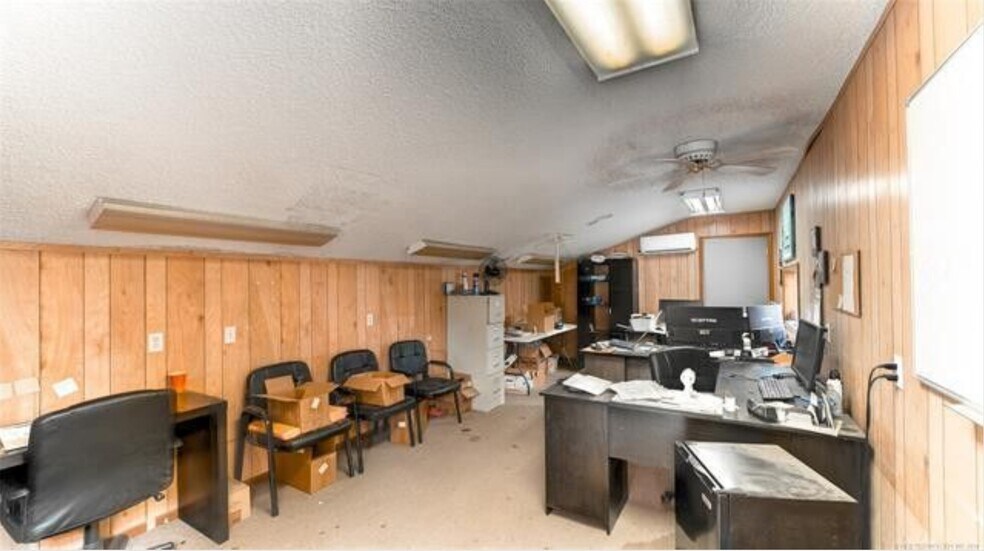 More Photos Of 23106 S 4390 Rd, Vinita Warehouse For Sale