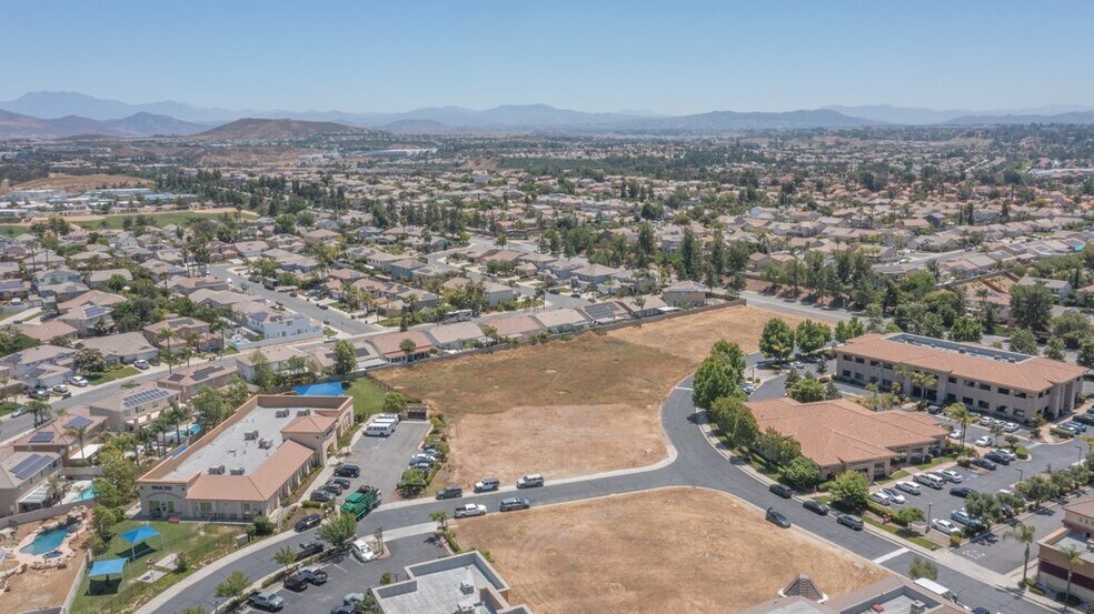 More Photos Of Date St, Temecula Land For Lease