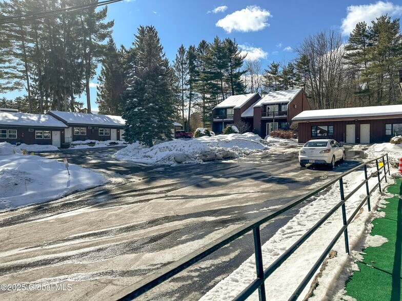 More Photos Of 1545 Us-9, Lake George Hospitality For Sale