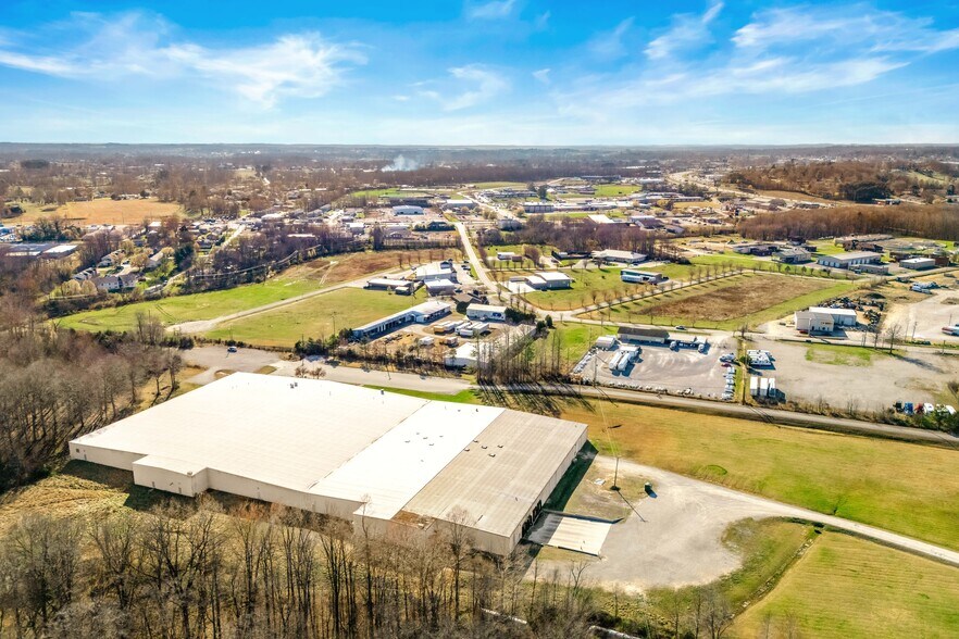 More Photos Of 415 Barbourville Rd, London Warehouse For Sale