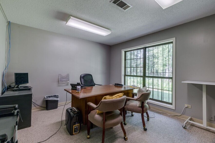 More Photos Of 161 Christian Dr, Rayville Medical For Sale