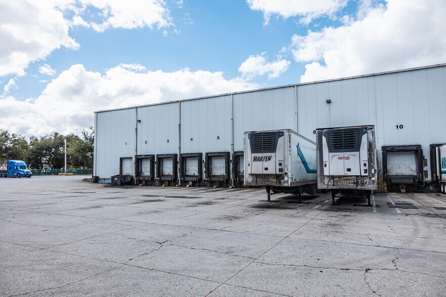 More Photos Of 3610 W Main St, Leesburg Warehouse For Sale