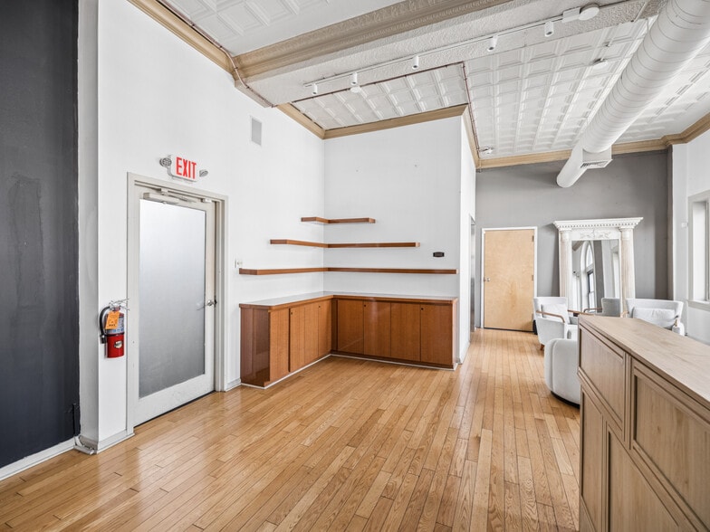 More Photos Of 4356-4360 Main St, Philadelphia Storefront Retail Residential For Lease