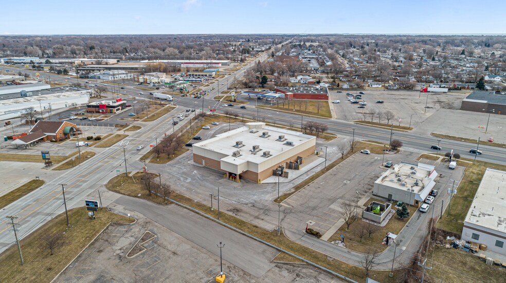 More Photos Of 34899 Groesbeck Hwy, Clinton Township Drugstore For Sale