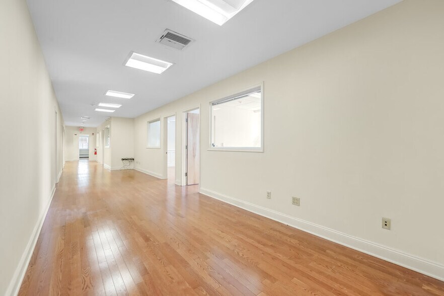 More Photos Of 36 Bergen St, Hackensack Loft Creative Space For Sale