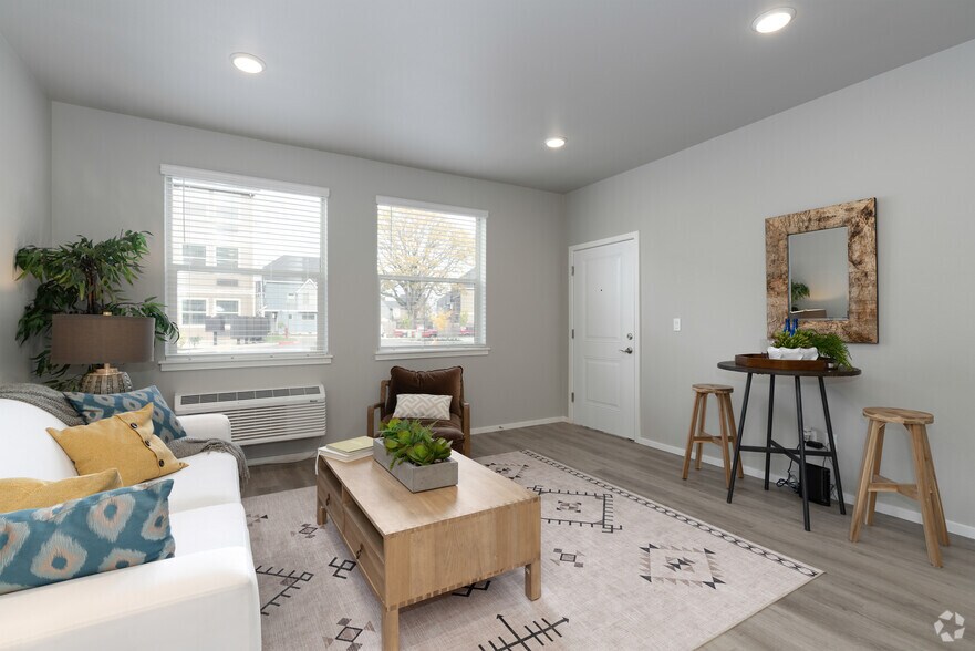 More Photos Of 421 NE 80th Ave, Hillsboro Apartments For Sale