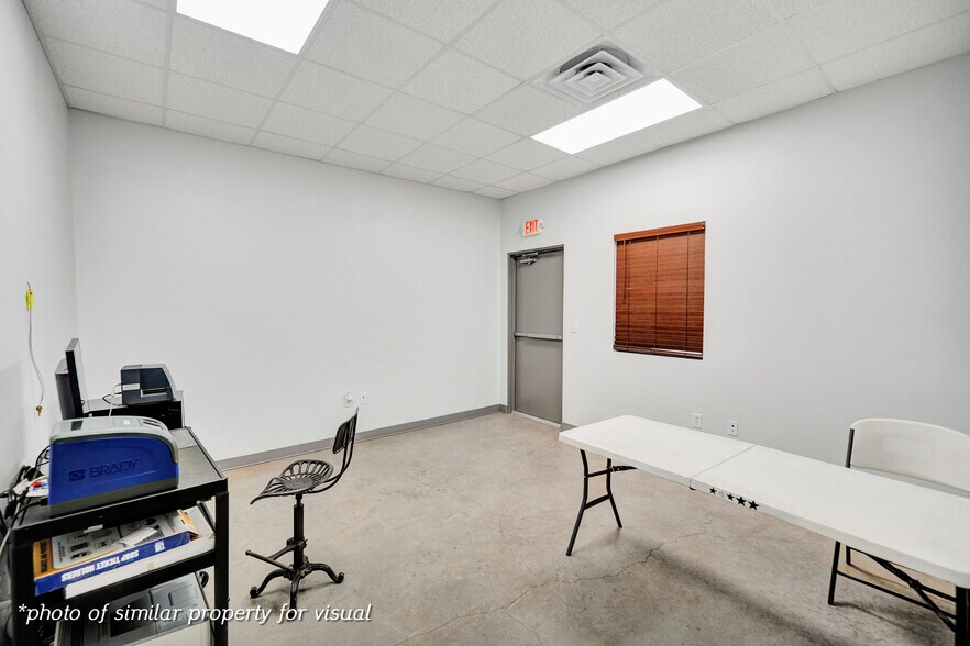 More Photos Of 5915 W. County 135 rd, Midland Warehouse For Lease