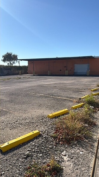 More Photos Of 1636 NE 12th Ter, Fort Lauderdale Manufacturing For Lease