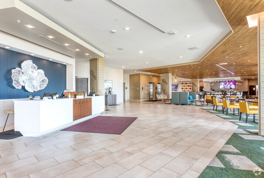 More Photos Of 15015 Madeira Way, Madeira Beach Hotel For Sale