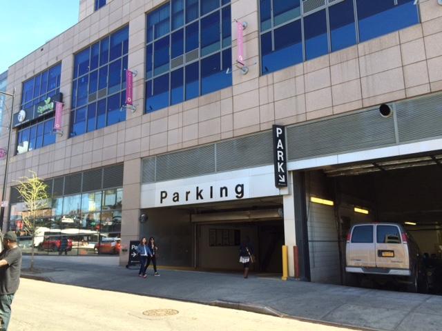 More Photos Of 136-17 39th Ave, Flushing Office Residential For Lease