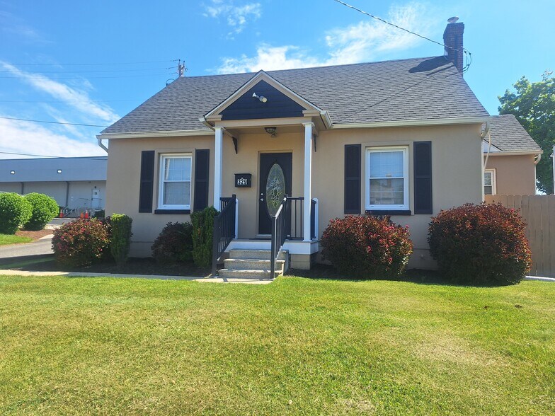 Primary Photo Of 329 Kenmore Ave, Bel Air Freestanding For Lease