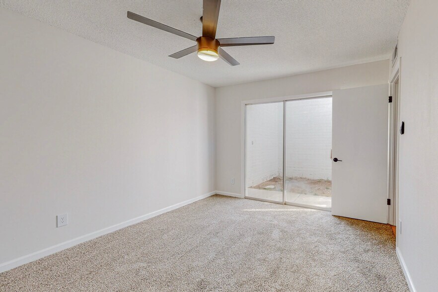 More Photos Of 1309 Virginia St NE, Albuquerque Apartments For Sale