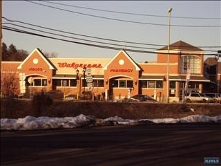 More Photos Of 388 Ramapo Valley Rd, Oakland Storefront Retail Residential For Lease