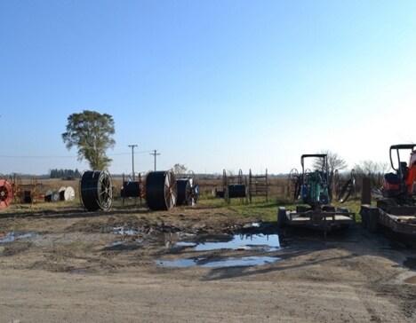 More Photos Of 11N024 Rippburger Rd, Plato Center Manufacturing For Lease