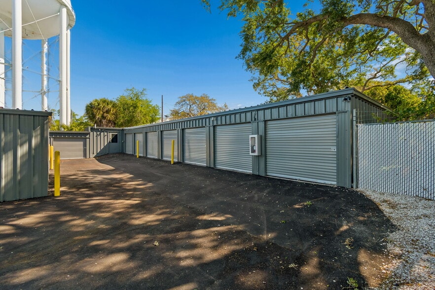 More Photos Of 1453 S Martin Luther King Jr Ave, Clearwater Warehouse For Sale