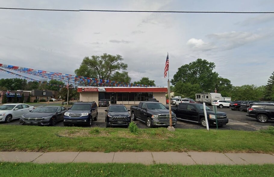 More Photos Of 2128 Vermillion St, Hastings Convenience Store For Sale