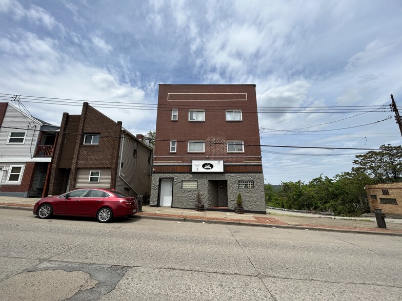 Primary Photo Of 508-510 Grant Ave, Duquesne Storefront Retail Residential For Sale