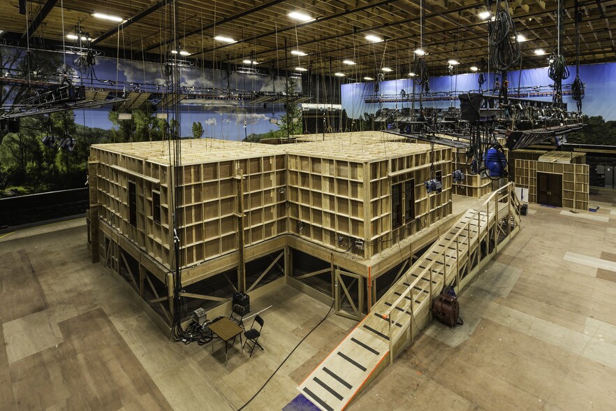 More Photos Of 4001 Kearns Blvd, Park City Movie Radio TVStudio For Sale