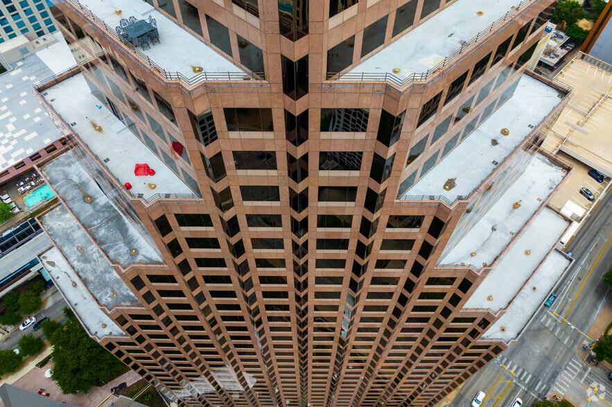 More Photos Of 111 Congress Ave, Austin Office For Lease