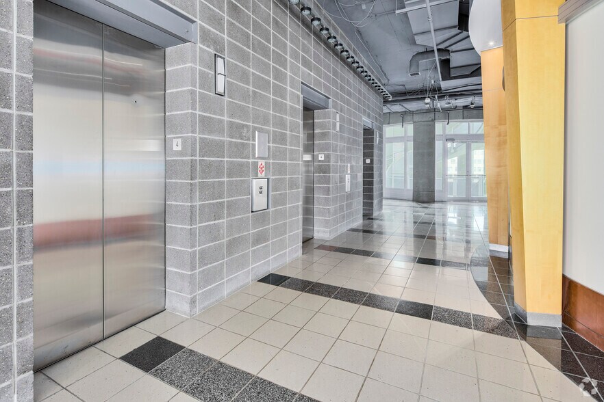 More Photos Of 2000 Duke St, Alexandria Office For Sale