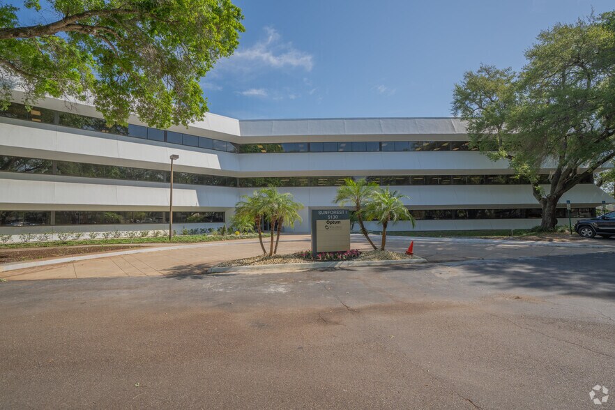More Photos Of 5130 Eisenhower Blvd, Tampa Office For Lease