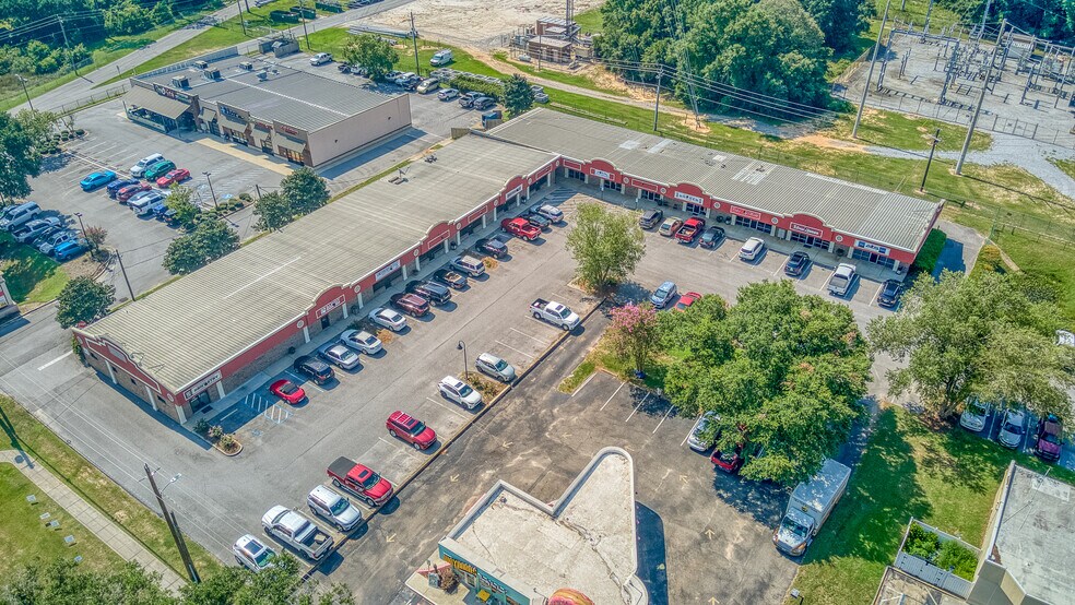 More Photos Of 2115 W 9 Mile Rd, Pensacola Unknown For Lease