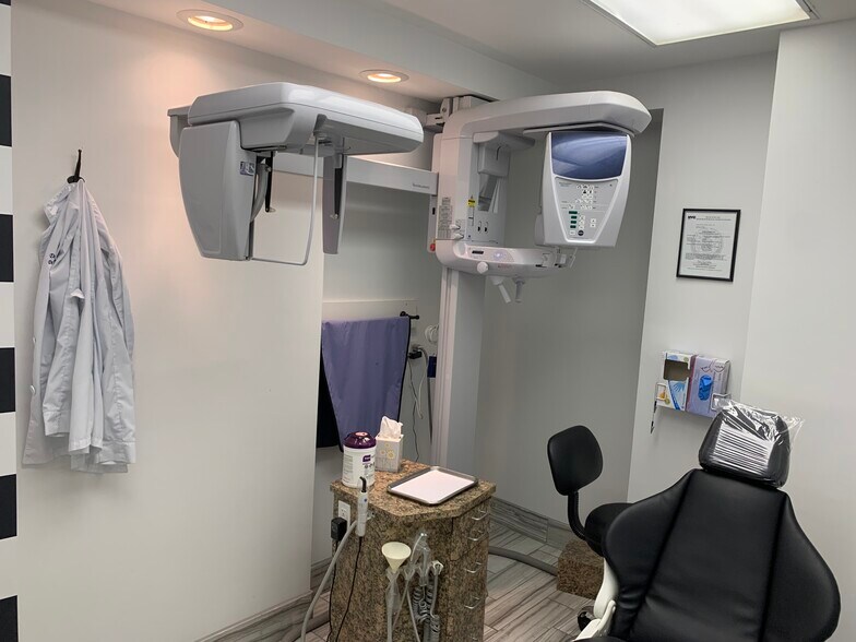 More Photos Of 250 E 32nd St, New York Office Residential For Sale