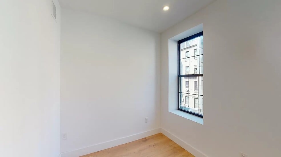 More Photos Of 77 E 3rd St, New York Apartments For Lease