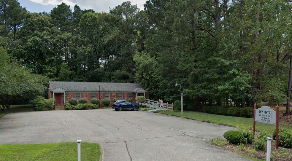 Primary Photo Of 219 Cook Rd, Yorktown Medical For Lease