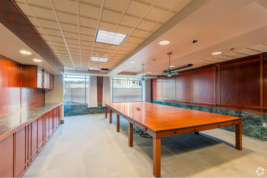 More Photos Of 111 N Wall St, Spokane Office For Lease