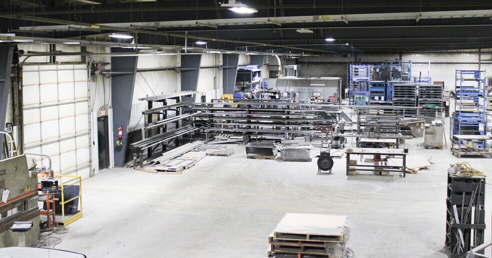 More Photos Of 895 W County Road 350 N, North Vernon Warehouse For Sale