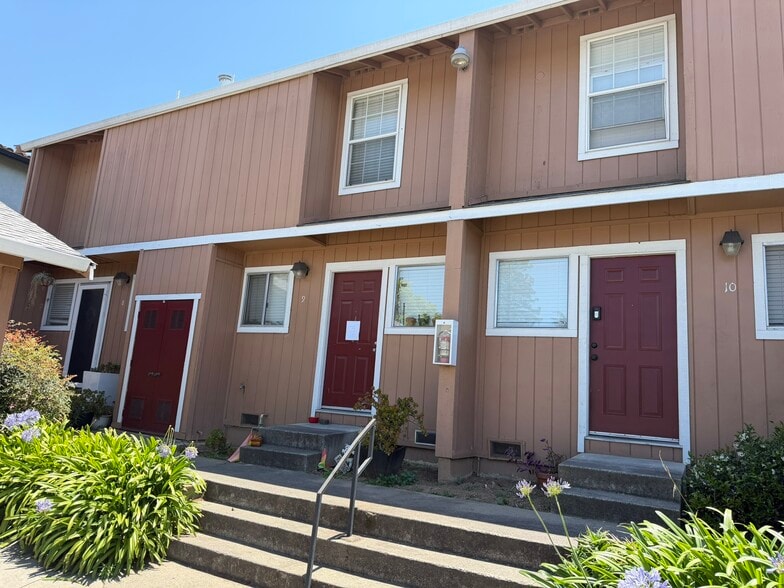 More Photos Of 1821 Hill Ave, Hayward Apartments For Sale