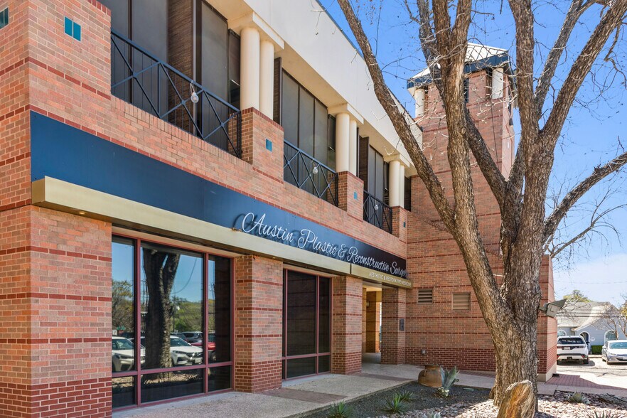 More Photos Of 2905 San Gabriel St, Austin Office For Sale