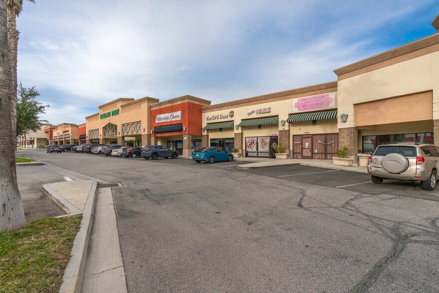 More Photos Of , Castaic General Retail For Sale