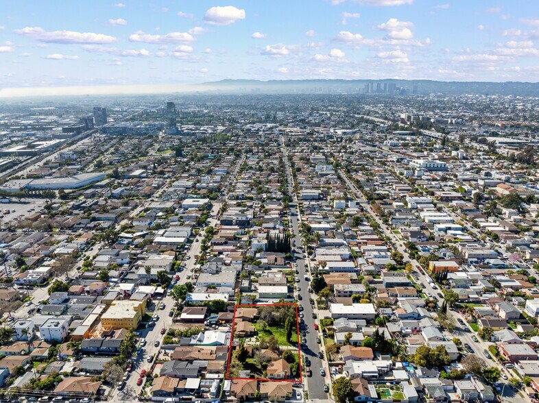 More Photos Of 5338 Smiley Dr, Los Angeles Land For Sale