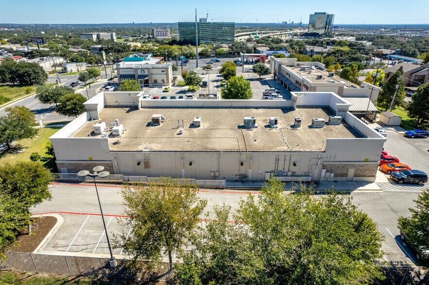 More Photos Of 7863 Callaghan Rd, San Antonio Unknown For Lease