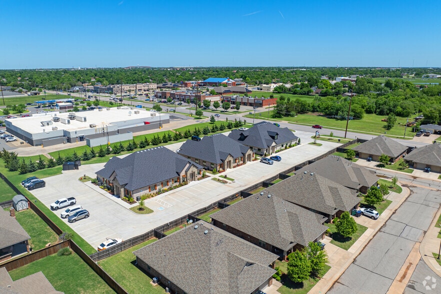 More Photos Of 13709 S Santa Fe Ave, Oklahoma City Office For Sale