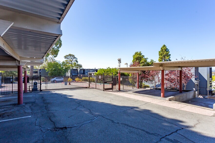 More Photos Of 201 Avian Dr, Vallejo Apartments For Sale