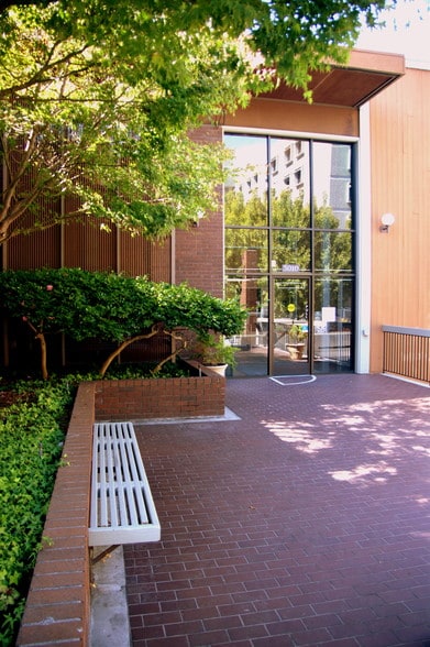 More Photos Of 3000 Colby St, Berkeley Unknown For Lease