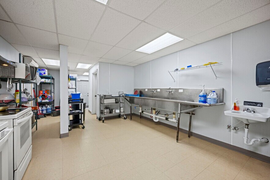 More Photos Of 4838 S Highway 379, Jamestown Restaurant For Sale