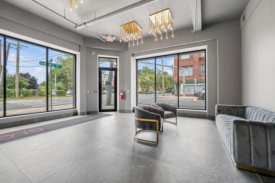 More Photos Of 705 Middle Neck Rd, Great Neck Coworking Space