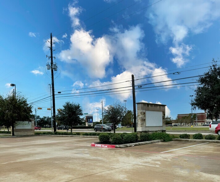 More Photos Of 8722 Barker Cypress Rd, Cypress Restaurant For Lease