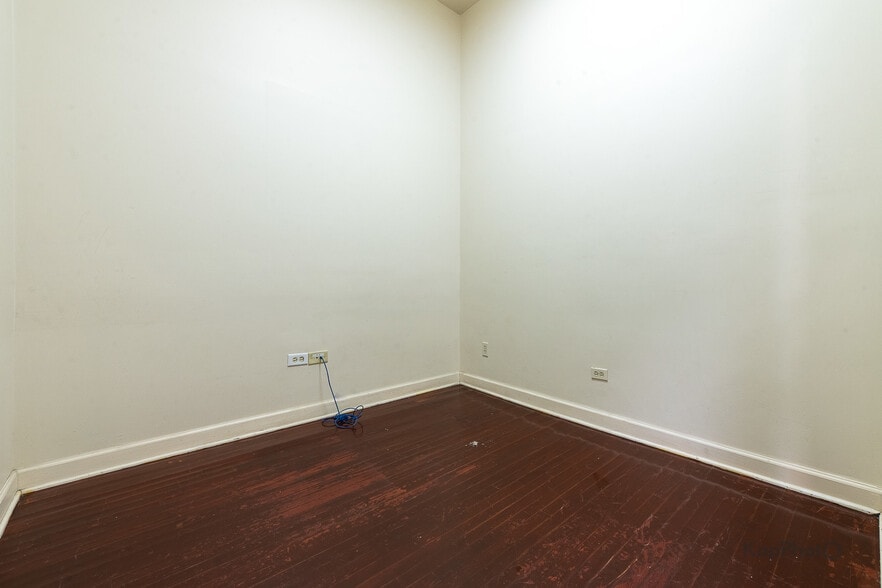 More Photos Of 1930-1934 S Wabash Ave, Chicago Apartments For Sale