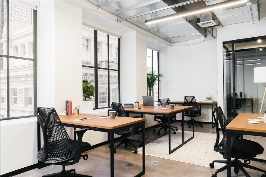 More Photos Of 5 Columbus Cir, New York Coworking Space