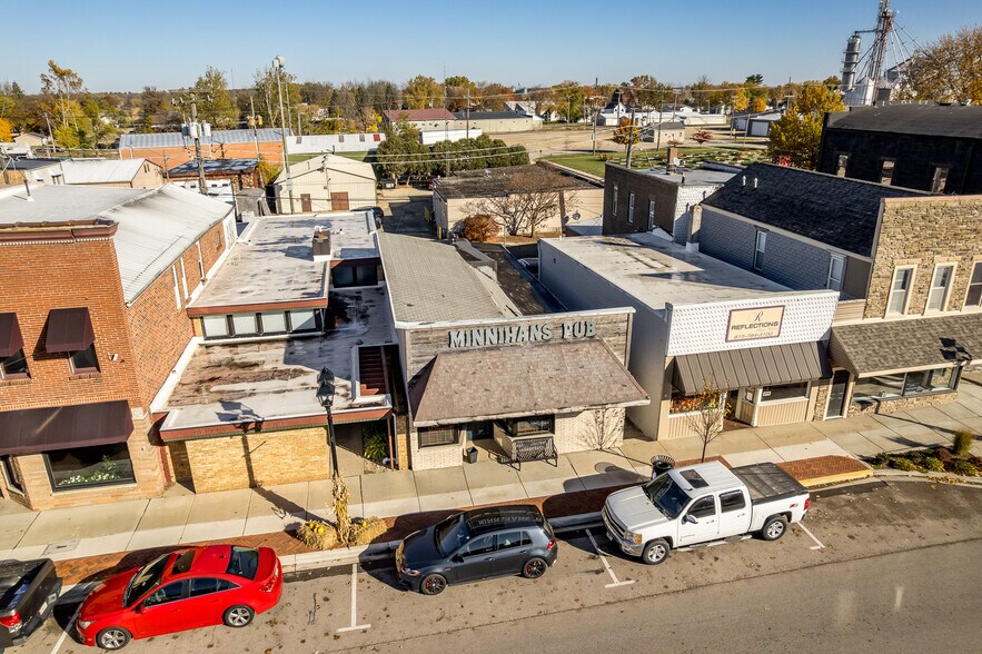 More Photos Of 209 W Main St, Genoa Bar For Sale