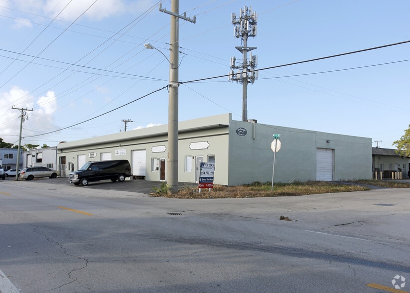 More Photos Of 4227-4235 NE 6th Ave, Oakland Park Warehouse For Lease