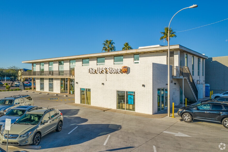 More Photos Of 1934 E Camelback Rd, Phoenix Storefront Retail Office For Lease